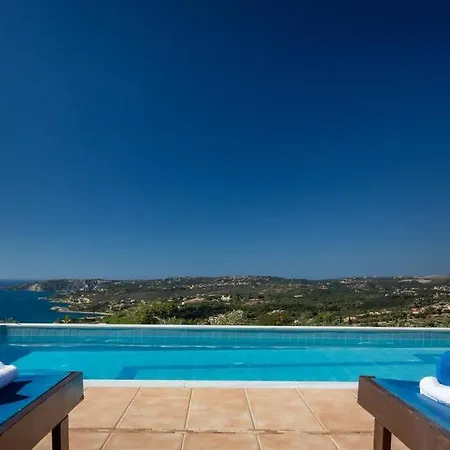 Anna Margarita, Beautiful Modern With Far Reaching Sea Views *