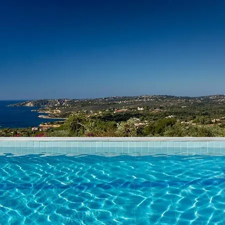 Anna Margarita, Beautiful Modern With Far Reaching Sea Views 빌라 Livathos (Kefalonia)